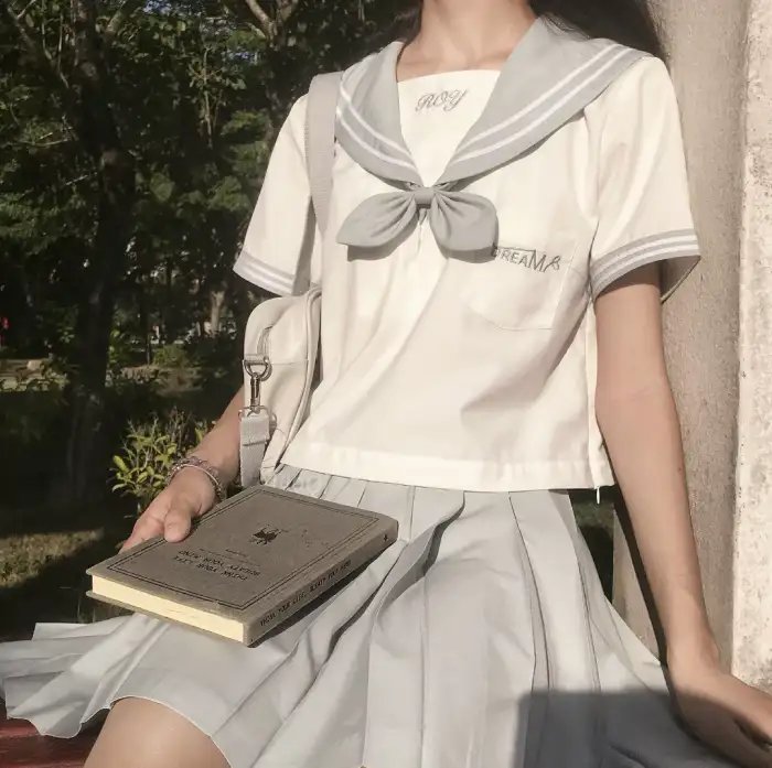 奉命还珠